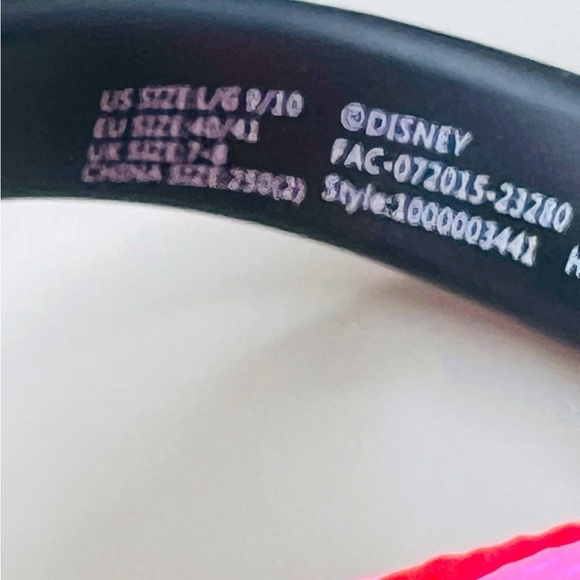 Disney Parks MINNIE MOUSE Flip Flops in Polkadots Women’s Adult Size 9/10 NEW - Picture 6 of 6